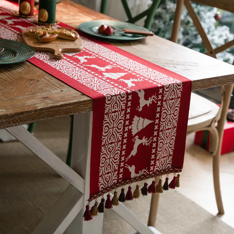 Christmas Table Runner Polyester Yarn-Dyed Jacquard Table Decoration Cover Cloth Tassel Santa Claus New Year\'s Decor Table Cloth