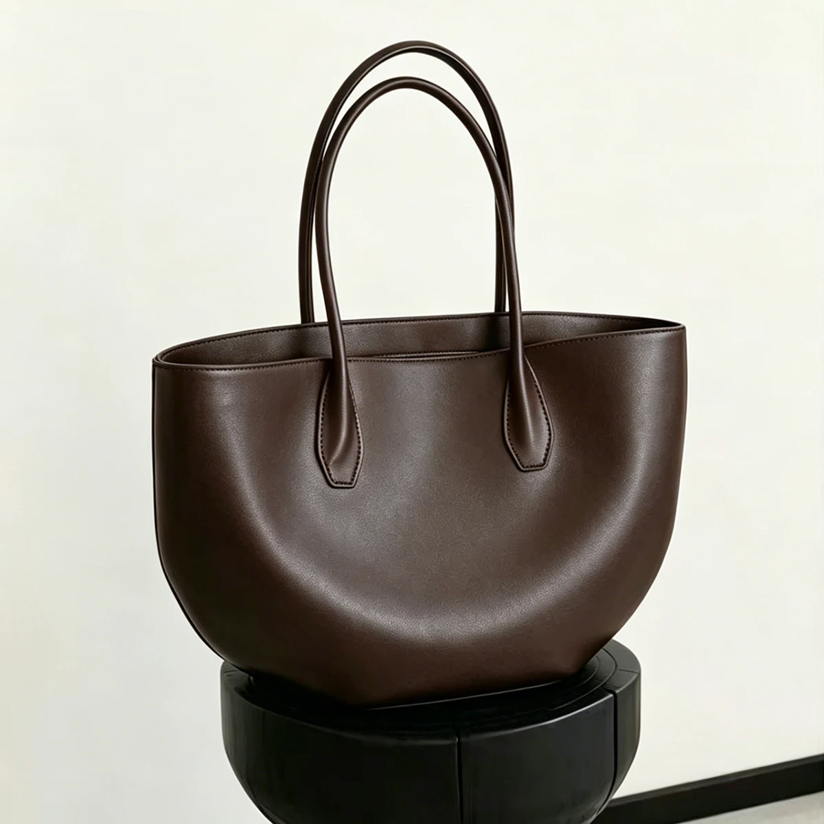 Alger Semi-Circle Tote Bag, Original Masoni Top-Grain Leather Large Capacity Underarm Bag, Hand-Stitched Waxed Thread Hand & Sho - view 4