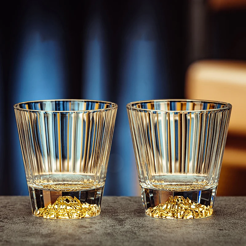 Iceberg Golden Whiskey Vodka Spirits Glasses Home Crystal Wine Glasses Creative Wind Vertical Pattern Beer Glasses Bar Set