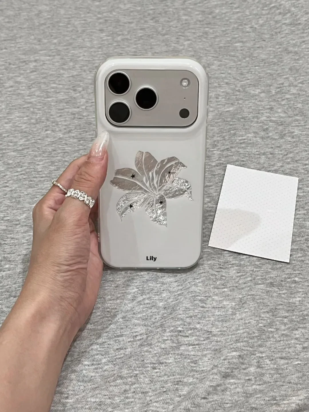 Coque de téléphone Y2K mignonne et tendance avec motif fleur de lys étoilée pour iPhone 17 16 15 14 13 12 11 Pro XR XS X Max 7 8 Plus Mini