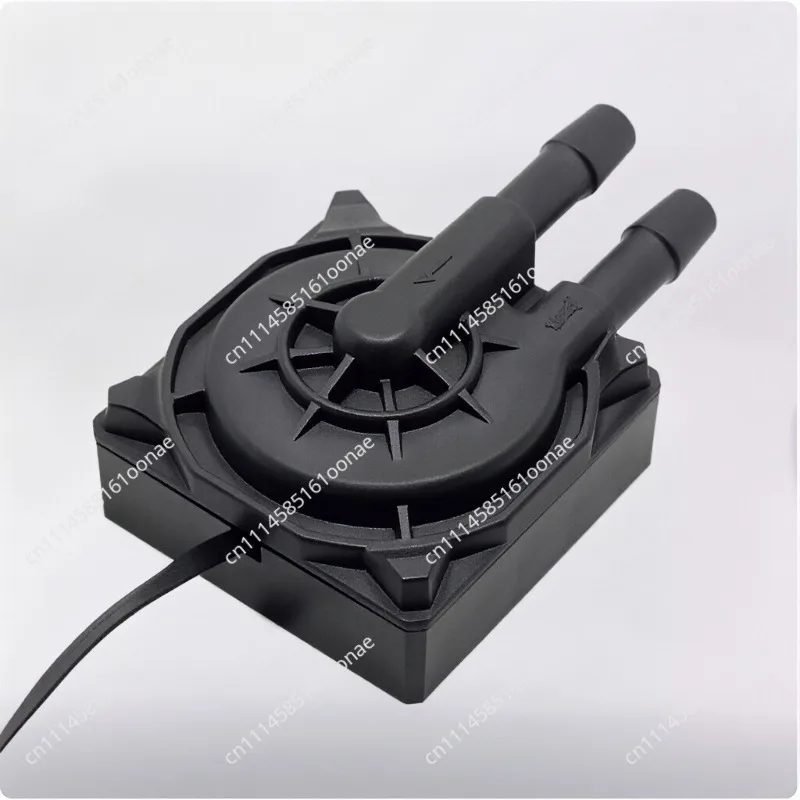 DC12V Silent Water Cooling pump Mini Water Circulation Pump Computer Water Cooling System nozzles for ID 8mm hose