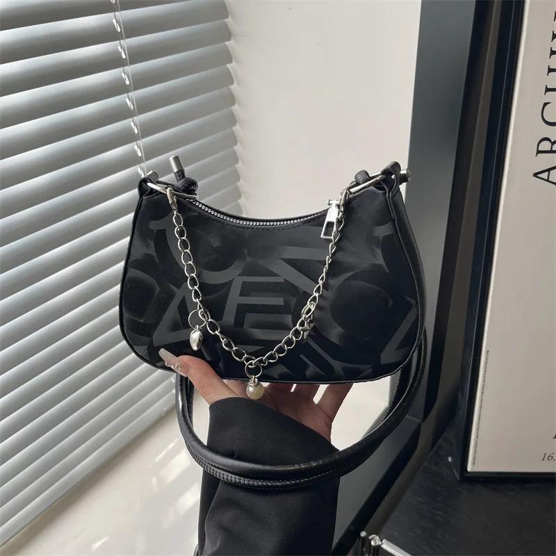 

Simple Versatile Pu Shoulder Underarm Bags for Women Lightweight Portable Ladies Crossbody Bag Large Capacity Girl Chain Handbag