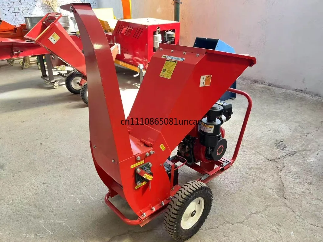 Mobile Wood Crusher for Orchard, Household & Garden, Diesel Power Branch Shredder, Small Tree Chipper