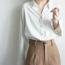 Elegant Women‘s Shirt Spring New Metallic Buttons V-collar Long-sleeved White Blouses Ladies Commuter Blouse Fashion Female Tops