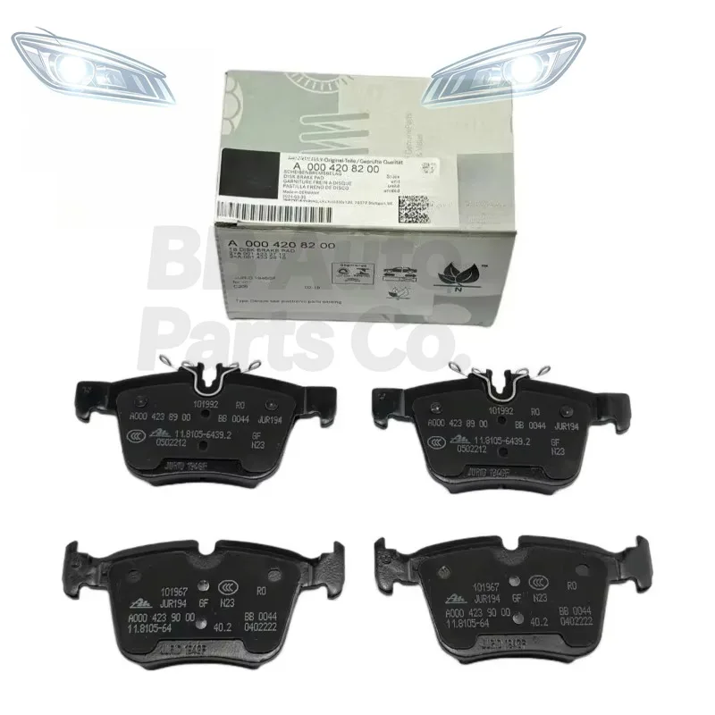 1set A0004208200 A0004208603 A0084201420 Disc Brake Friction Pads Fit For  C180 C200 C300 4MATIC AMG C43 4MATIC