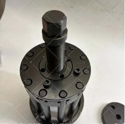 ZF transmission bearing disassembly tool, automatic transmission, manual transmission