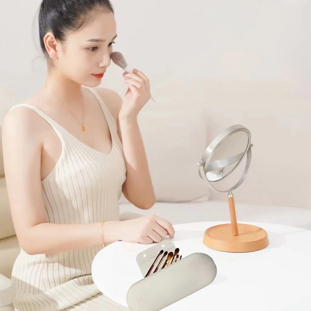 1 pc Silicone Makeup Brush Soft Portable Cosmetic Face Brushes Large Capacity Makeup Brush Bag Washable Makeup Pouch Holder Case