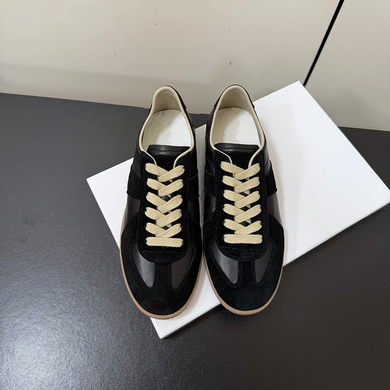 High-Quality Handmade Genuine Leather Retro White Sports Shoes Unisex German Training Shoes Luxury Soft Flat Casual WalkingShoes