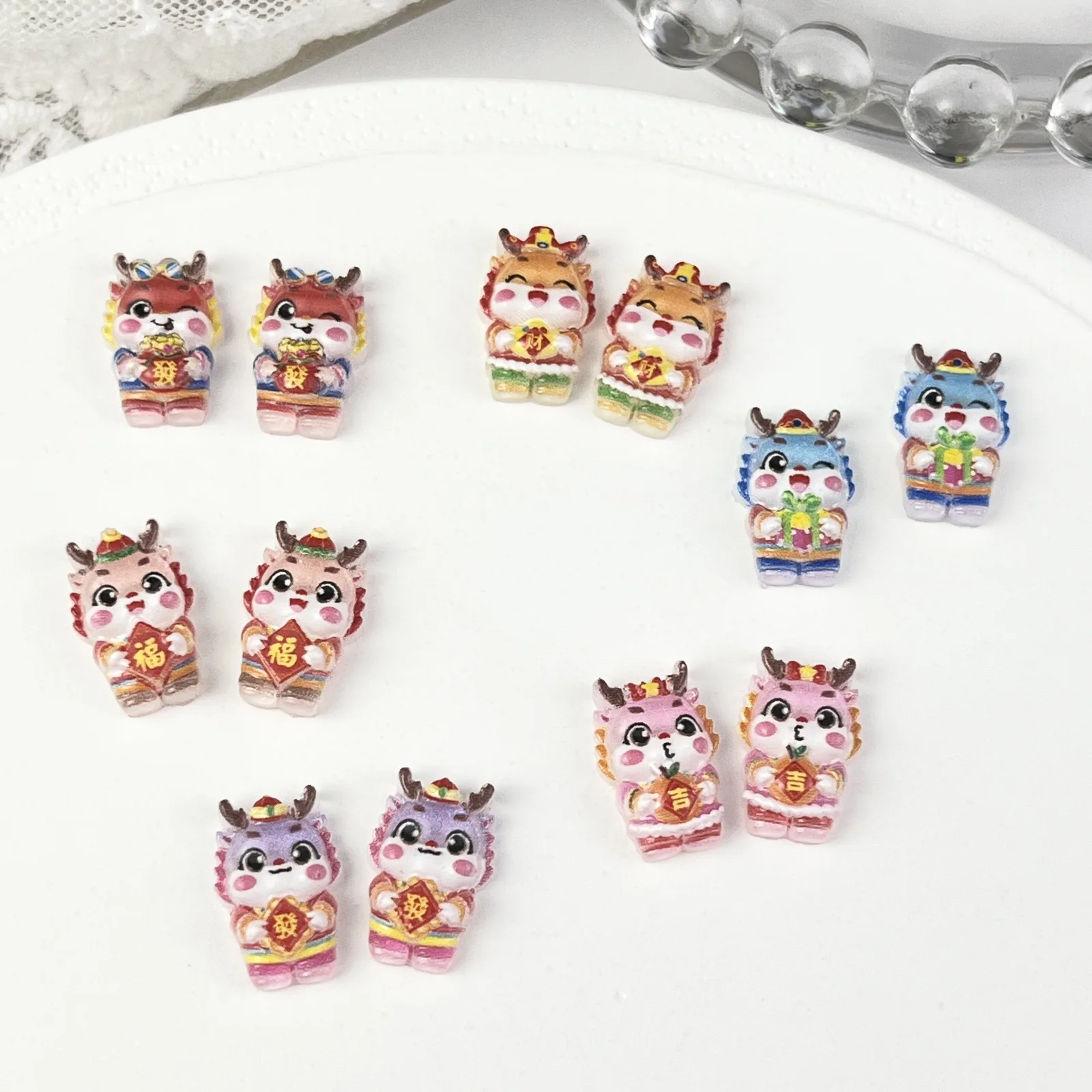 20pcs miniso New Year Dragon cartoon nail charms for diy nail making cute mini resin flatback nail art decoreation