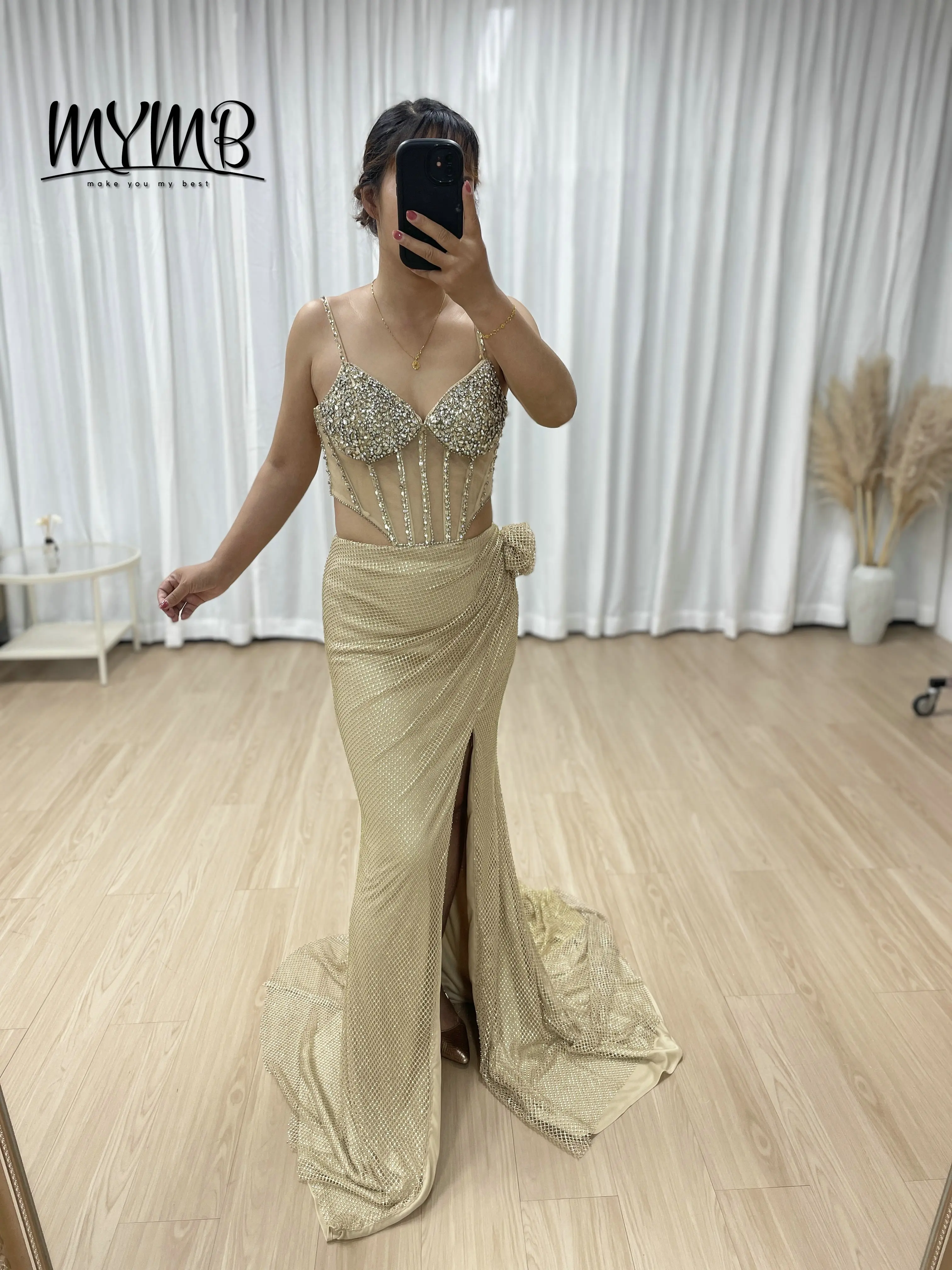 

MYMB Chic Style Ruched Waist Embellished With Dazzling Diamond Sleeveless High Split Evening Dress for Formal Occasions MB40407