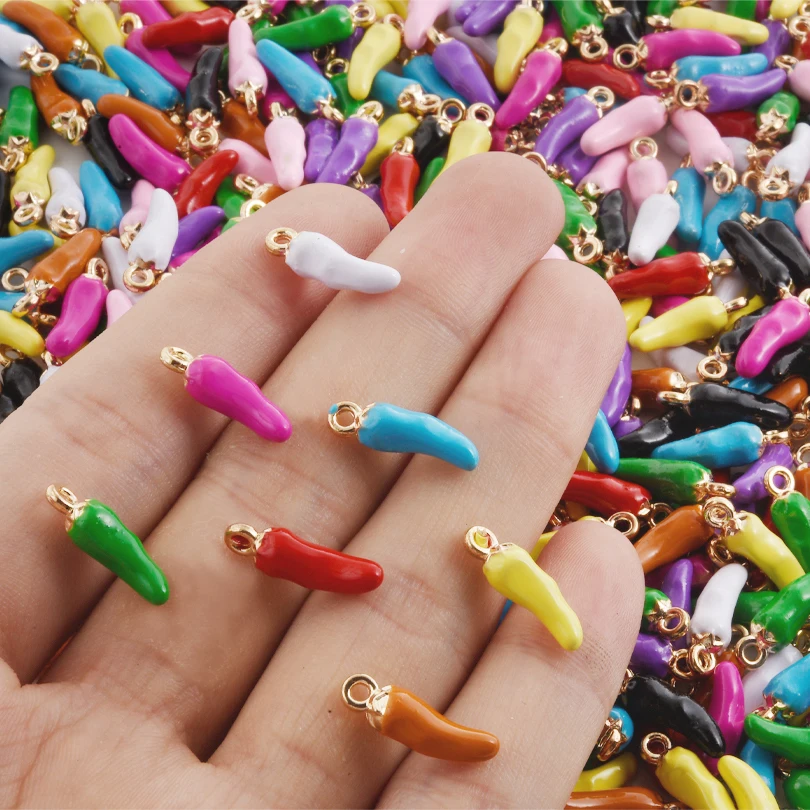 10/20/30pcs Random mixed with various colored chili charm pendants DIY for jeweley making supplies Necklace keychain Accessories