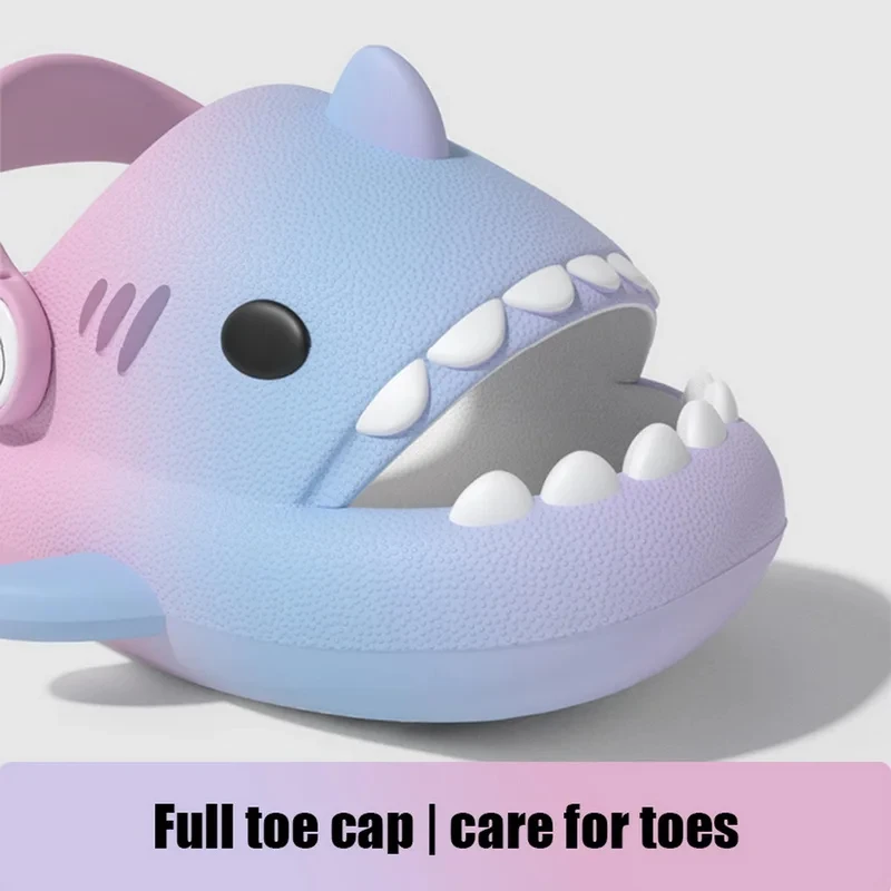 Comwarm 2024 New Kids Shark Slippers Fashion Children Cartoon Slippers Girls Boys Home Non-slip Soft Sandal Outdoor Beach Slides