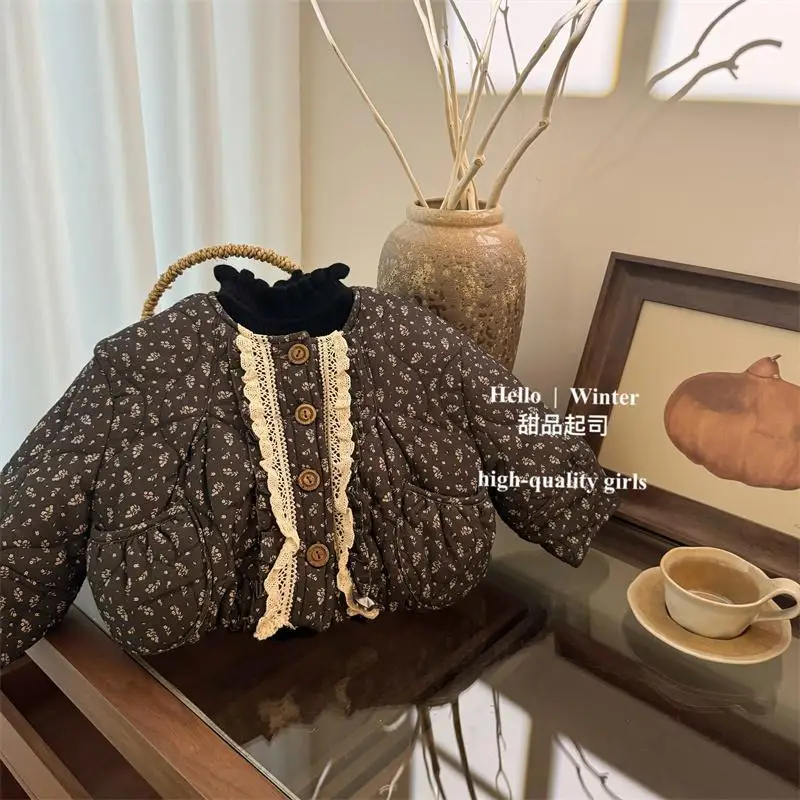 

Новая детская куртка в западном стиле, корейское кружевное хлопковое пальто с цветочным принтом для девочек, зимняя детская хлопковая куртка