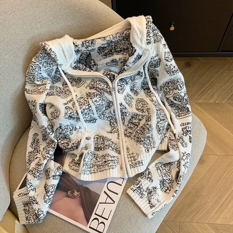 Embroidered patterned hooded knitted cardigan for women's autumn casual sweater coat