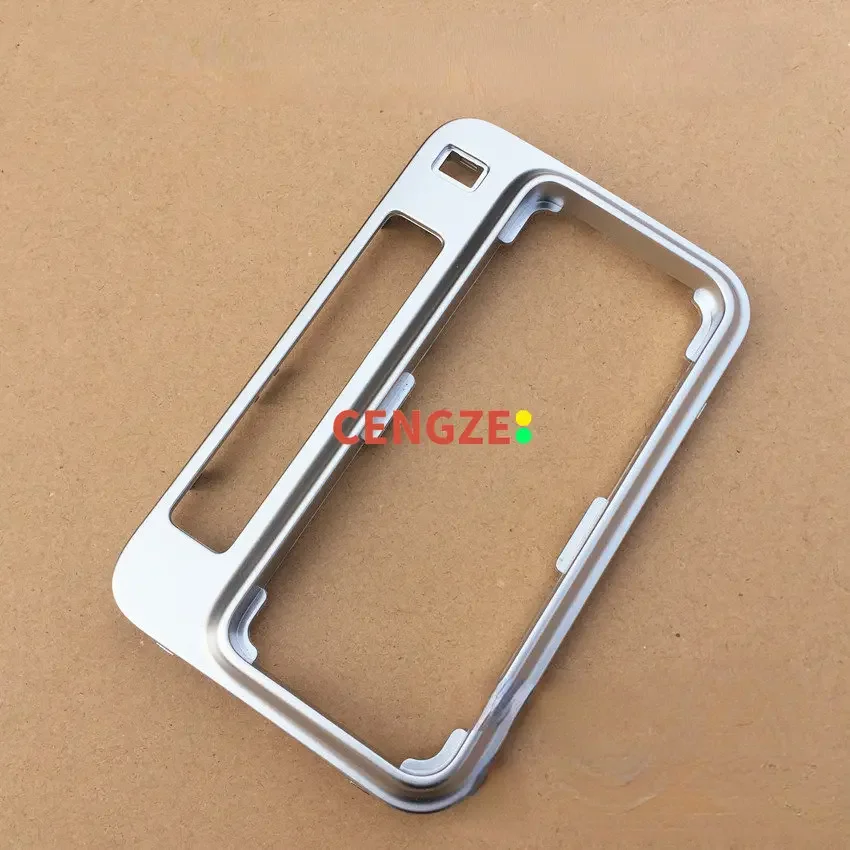 

Рамка декоративной крышки рычага переключения передач GWM HAVAL H9