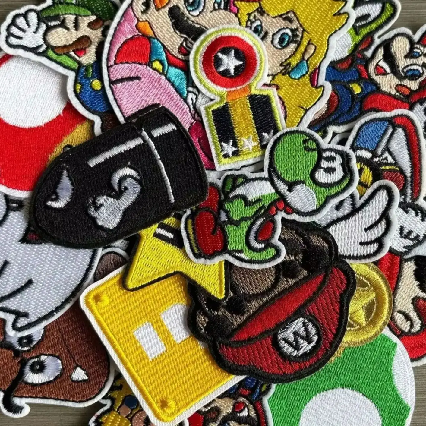 

17-21Pcs MINISO Cartoon Mario Mushroom Ghost Kids T-shirt Patches DIY Iron on Clothes Embroidery Stickers Repair Hole applique