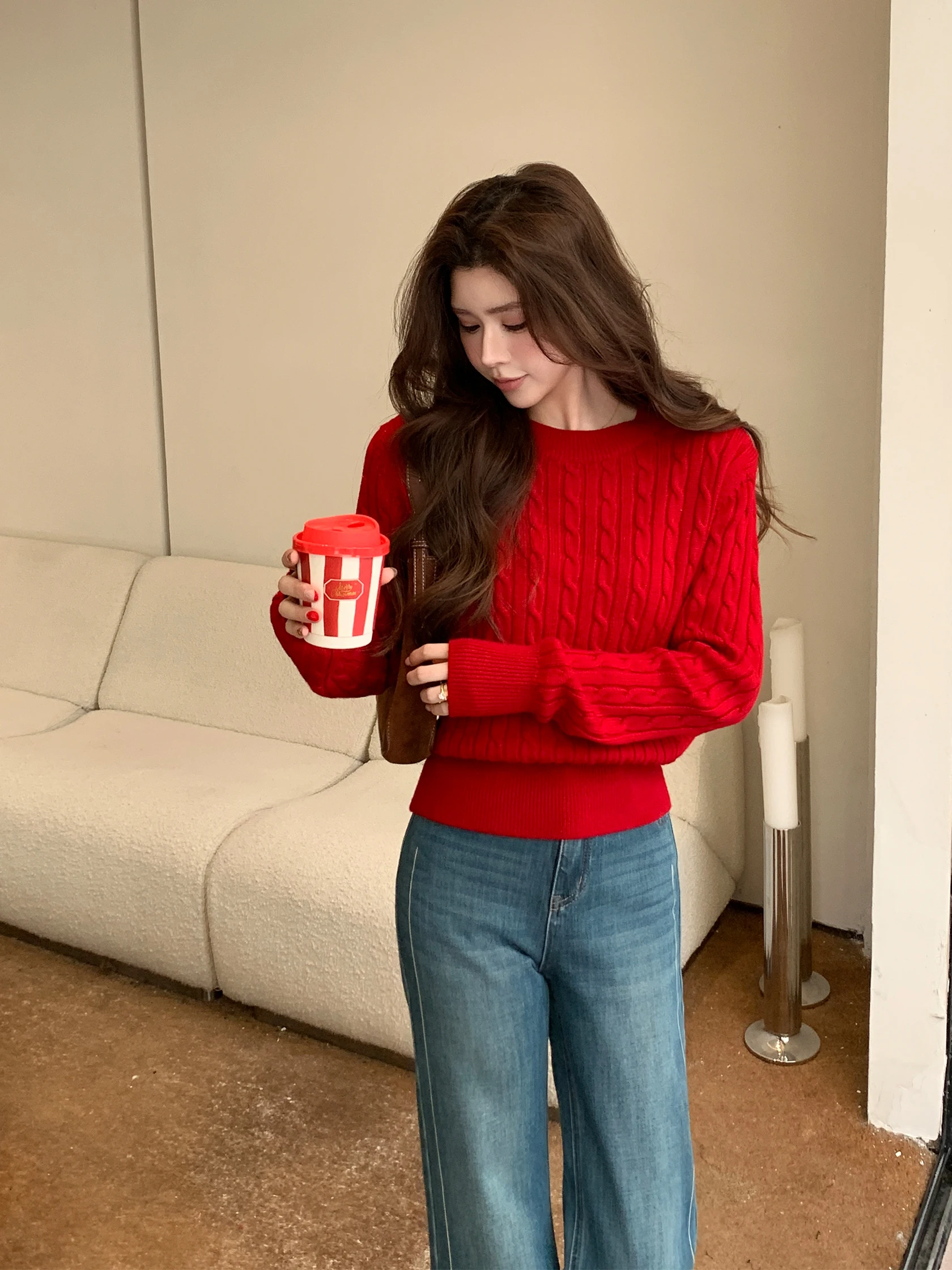 

Org Yangzi 75 Micron Wool Casual High Collar Scarf Sweater Red Luy Year Wealth Faionable All-Match Winter Women's Knitwear