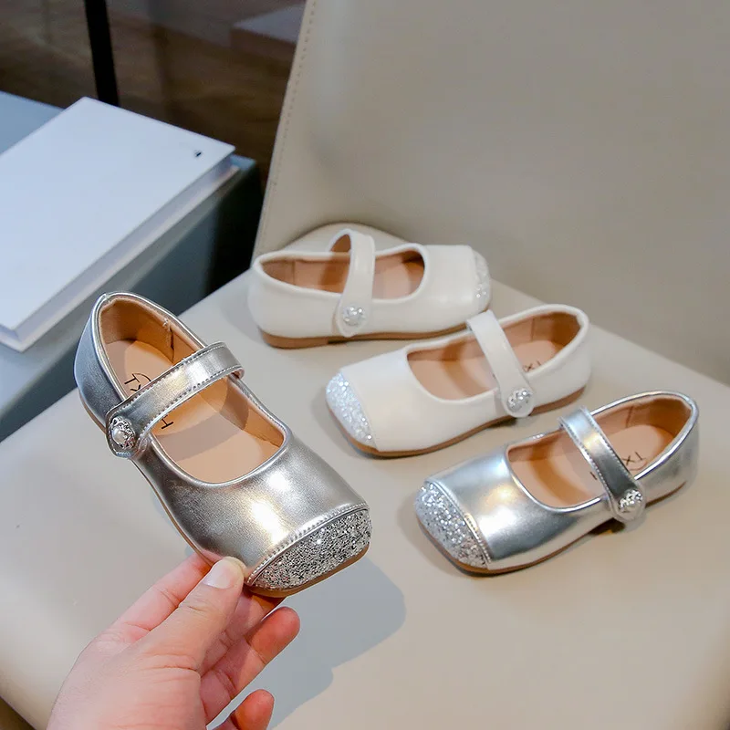 

Classic Girls Flat Shoes Sequins Patchwork Children School Leather Shoes Causal Wedding Party Princess Fashion Kids Mary Janes