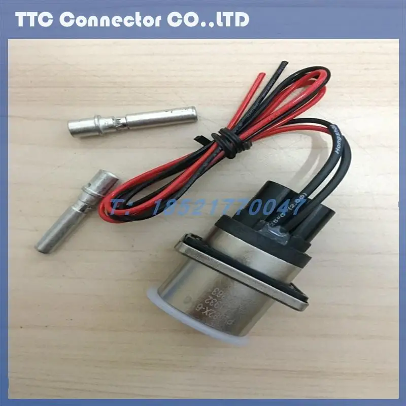 

1pcs new and origianl connector PL00T-301-10M8