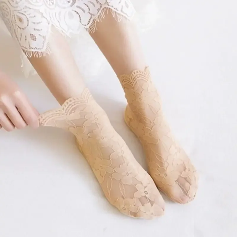 5Pairs Lolita Women Invisible Lace Flower Socks Thin Ladies Lace Boat Socks Hollow Non-slip Shallow Transparent Ankle Sock Women