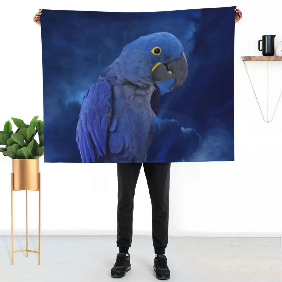 Hyacinth Macaw Throw Blanket Thin Summer Beddings funny gift Luxury Brand Custom Baby Blankets