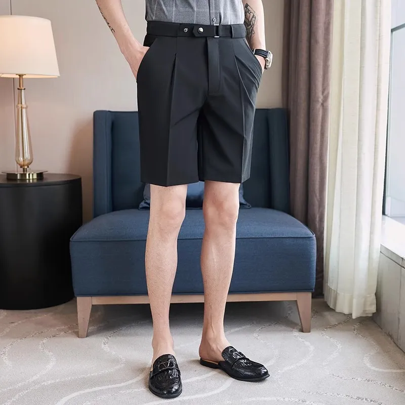 Pantaloncini da abito estivi da uomo Moda stile Inghilterra Pantaloncini casual slim dritti da uomo Tinta unita Comodo elastico in vita al ginocchio