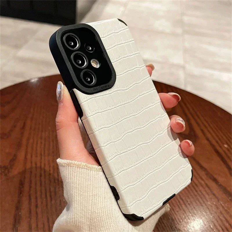 Crocodile Texture Leather Phone Case For Samsung Galaxy S26 S25 S24 S23 S22 S 26 Ultra Plus Soft Silicone Cover A56 A55 A16 15