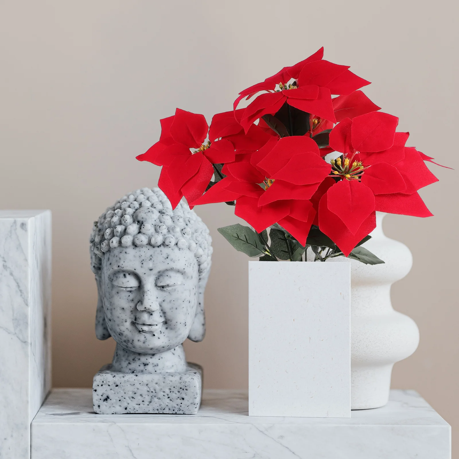 

2Pcs Artificial Poinsettia Flowers Long-Lasting Faux Poinsettia Bouquet for Table Home Garden Party Decoration