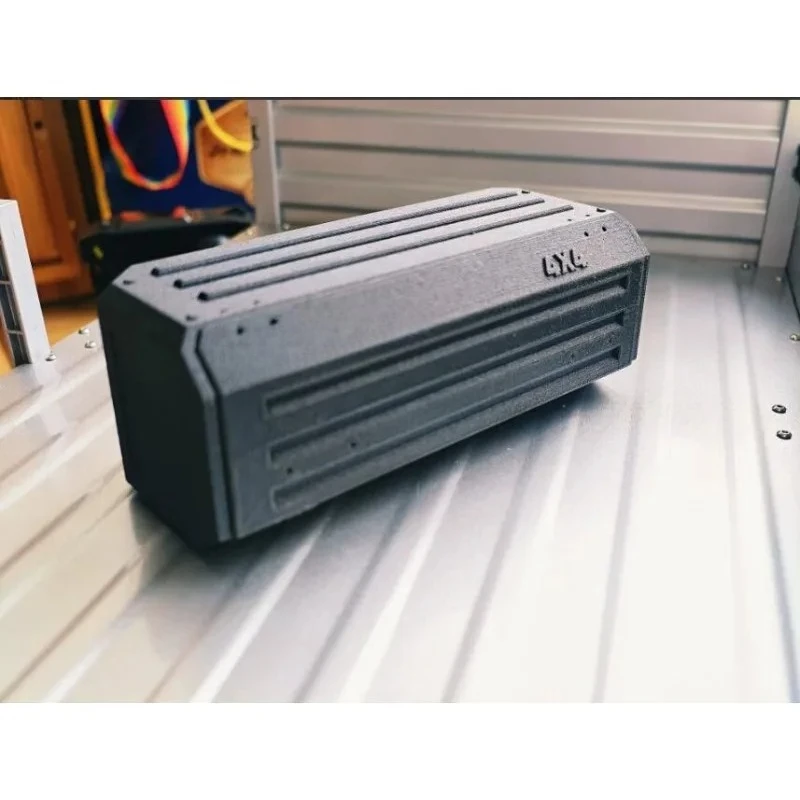 RC Carbon‑Fiber Side Equipment Box Fit Rlaarlo 1:7 Unimog U4000, Multi‑function Storage Upgrade Part,Multi‑function storage