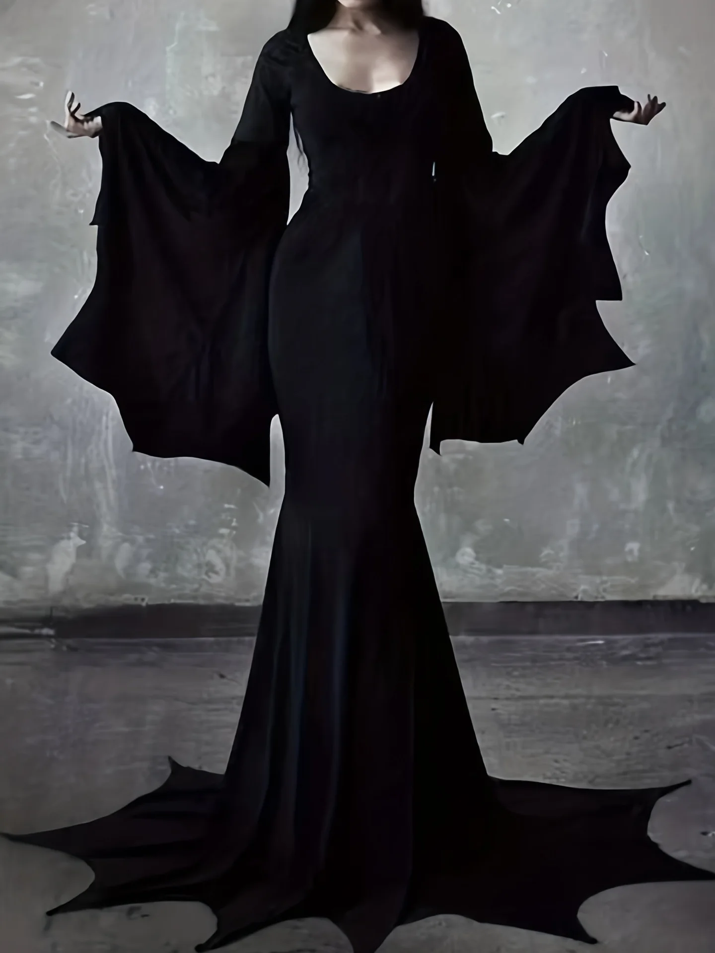 

Women Retro Gothic High Waist Black Dress Vampire Bat Sleeve Maxi Dress Halloween Party Outfits Goth Cosplay Costume Streetwear