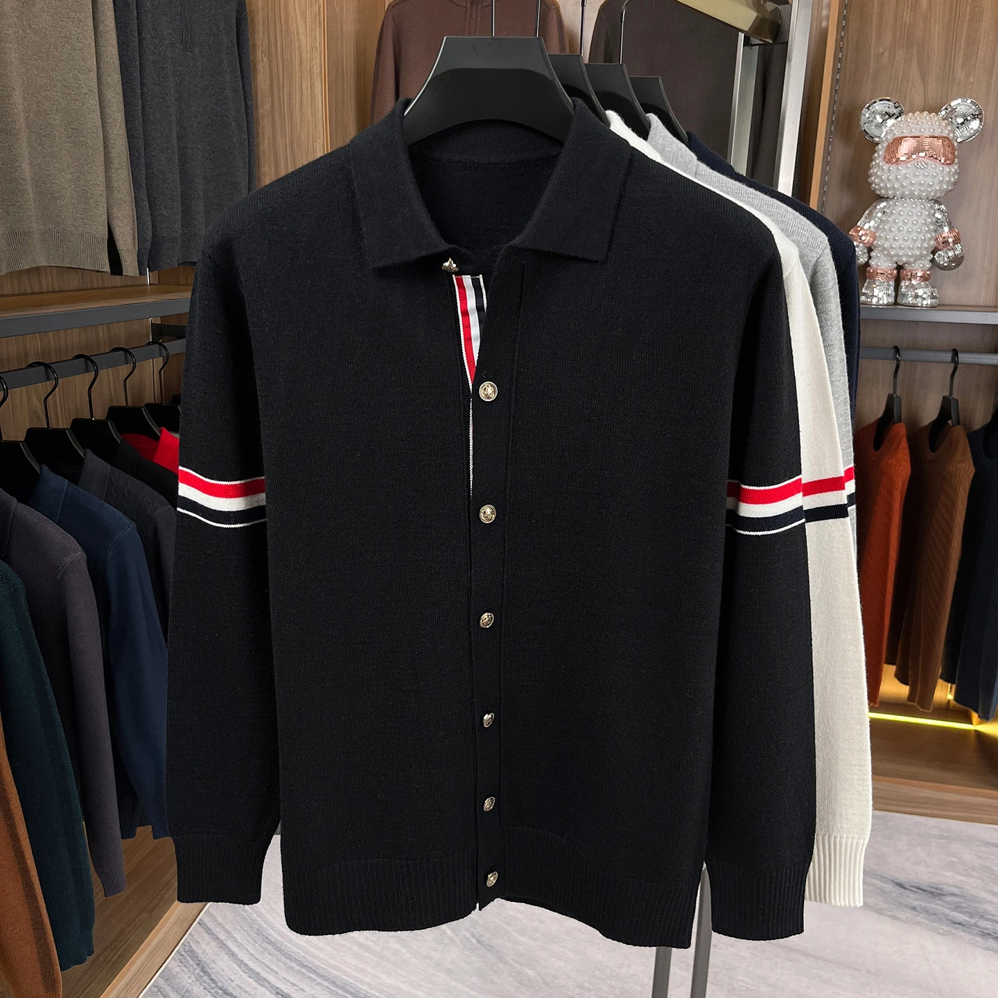 Designer Marke Strickjacke Männer Frühjahr Herbst Neue Trends Farbfarbige Streifen Design Open Shirt Koreanische Freizeit Warm-Halt-Pullover Jacke – Detail 8