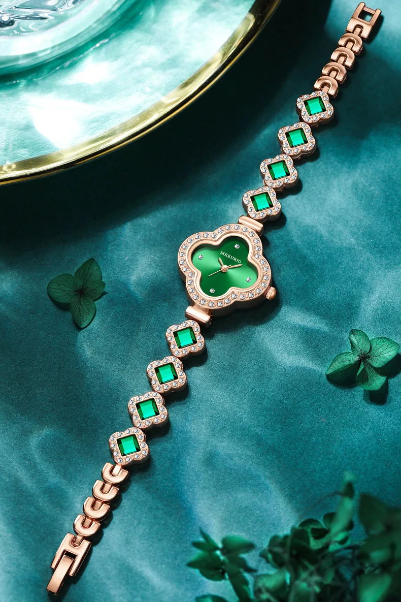 New Four-Leaf Clover Quartz Watch Women's Bracelet Watch Emerald Women's Watch