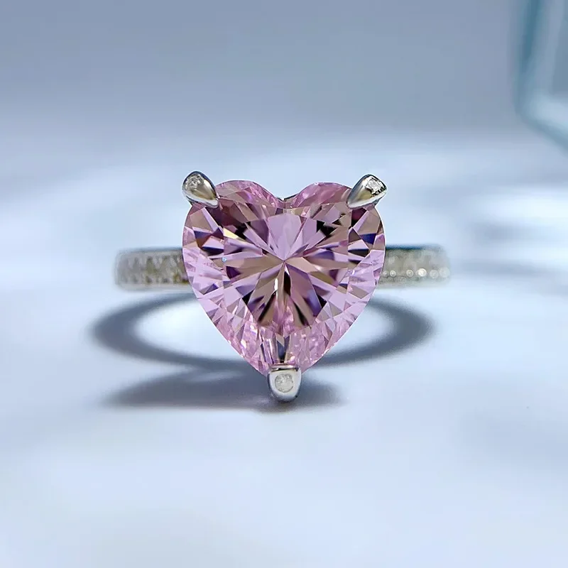 

2023 New 925 Silver 10 * 10 Heart shaped Pink Diamond High Carbon Diamond Ring Fashion Simple Wedding Ring