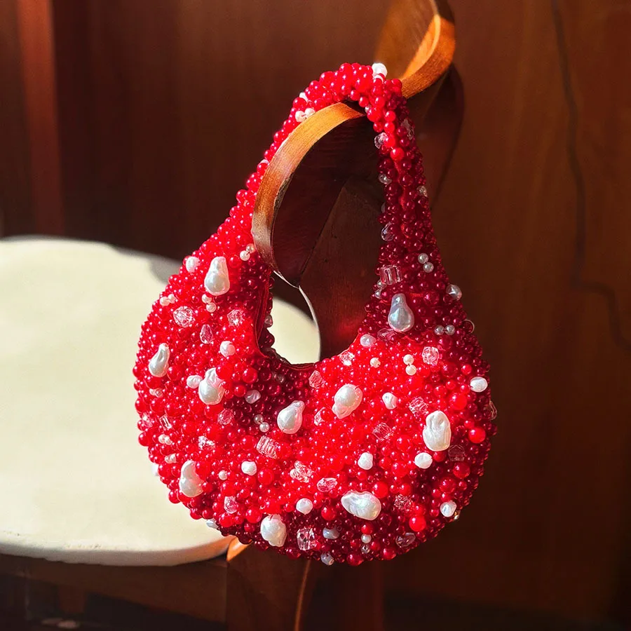Retro texture versatile casual crystal beaded woven bag fashion sense portable shoulder armpit bag
