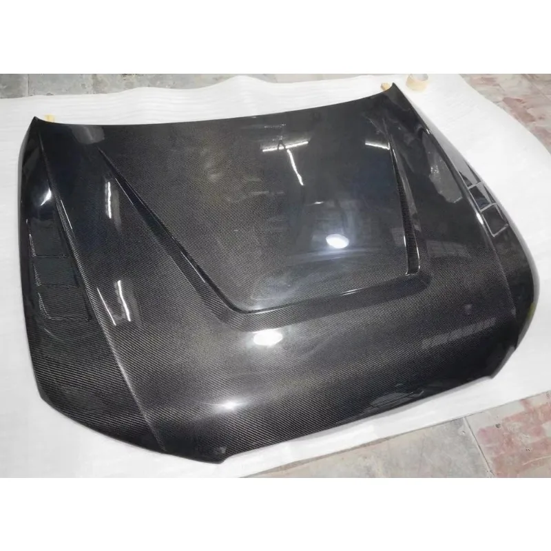 غطاء محرك السيارة من ألياف الكربون على طراز AT غطاء محرك السيارة لـ A4 B8