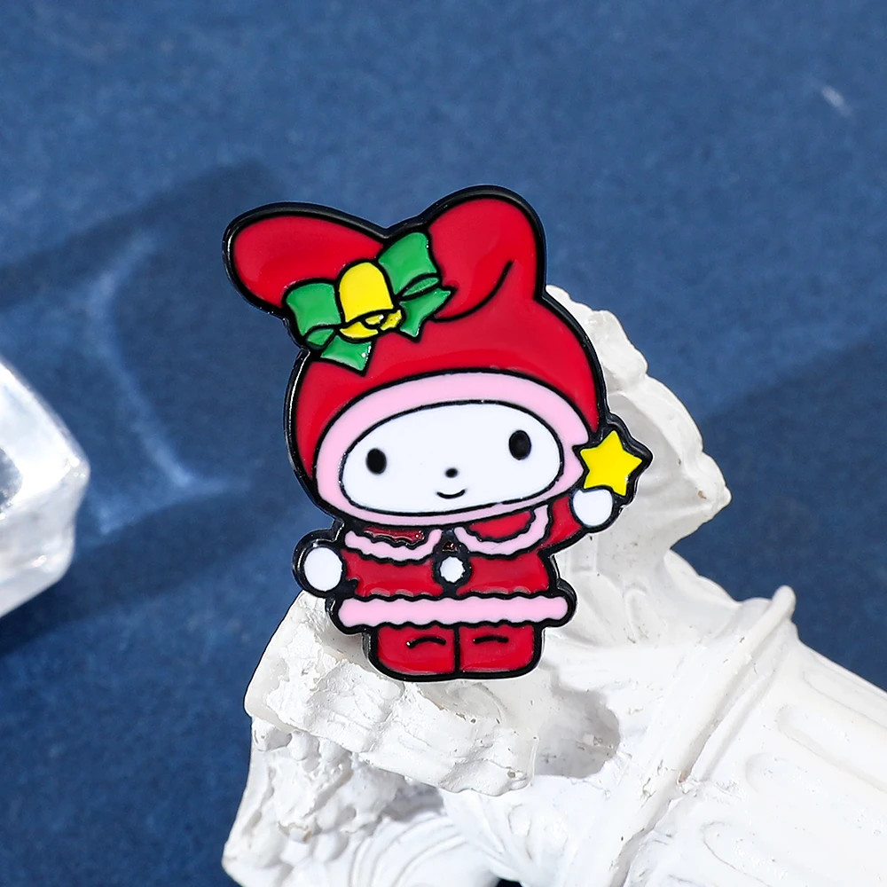 Sanrio Classic Cartoon Figure Enamel Brooch Cute Sweet Sanrio Toys for Christmas Jacket Lapel Pins Trend Accessories Gift