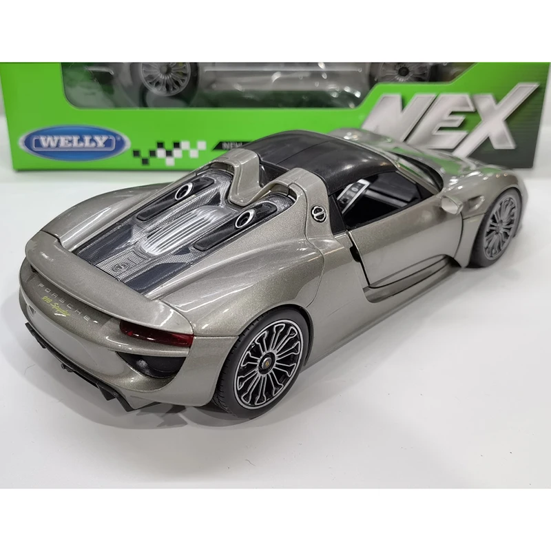 Welly Diecast Model Car 1/18 Scale Porsche 918 Spyder Alloy Car Model Collection Toys for Boys Gif Souvenir in Stock