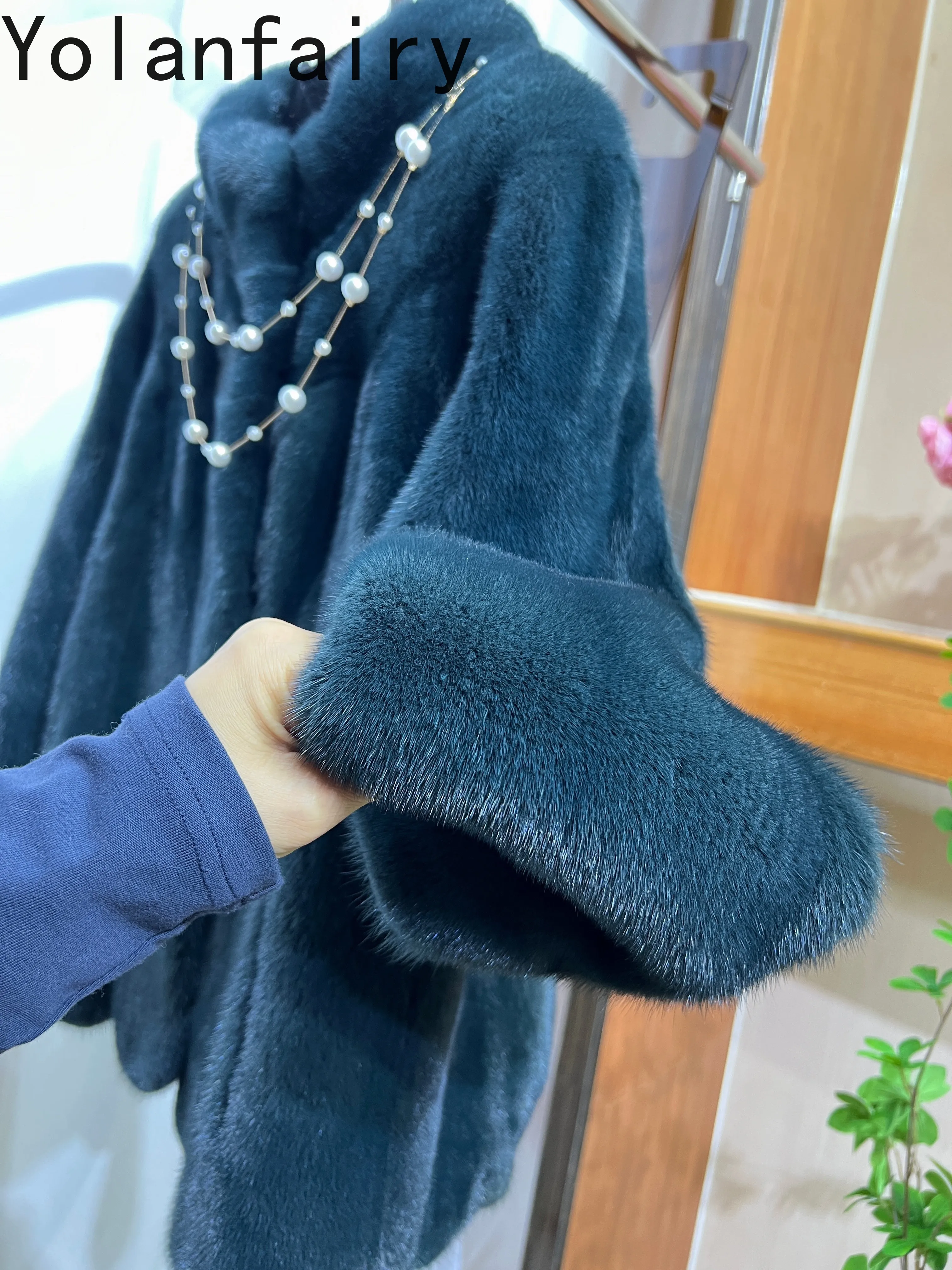 YOLANFAIRY معطف فرو المنك الطبيعي الكامل ملابس امرأة فاخرة 25 شتاء قصير سترة من الفرو الحقيقي معاطف فرو المنك الوقوف طوق Casaco