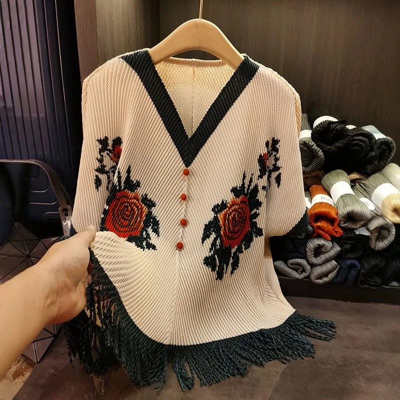 Miyake Pleated T-shirt Retro Dragon Scale Pleat Print V-neck Collision Fold T-shirt Female Summer Elegant Tassel Hem Pleat Tops