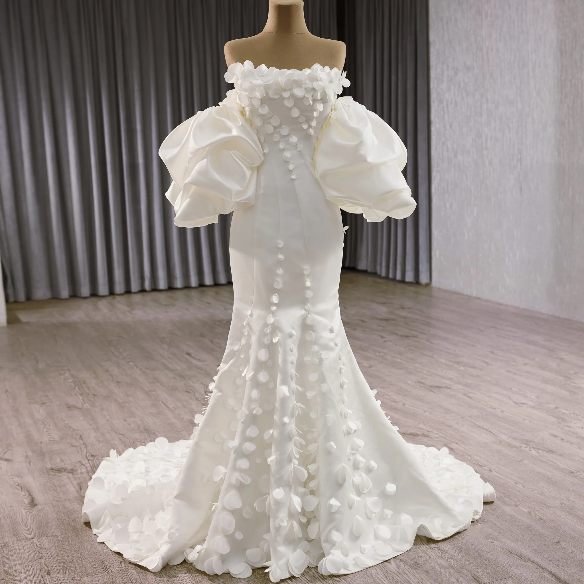 Rosymae Luxury Satin Mermaid Wedding Dress with Detachable Sleeves Elegant Long Gown for Brides amanda.novias