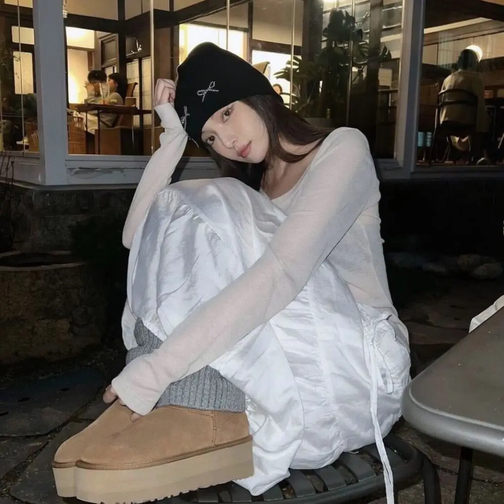 Winter Knitted Beanie Hat Women Sweet Bowknot Decoration Warm Soft Acrylic Cap Fashion Ear Protection Autumn Outdoor Headwear