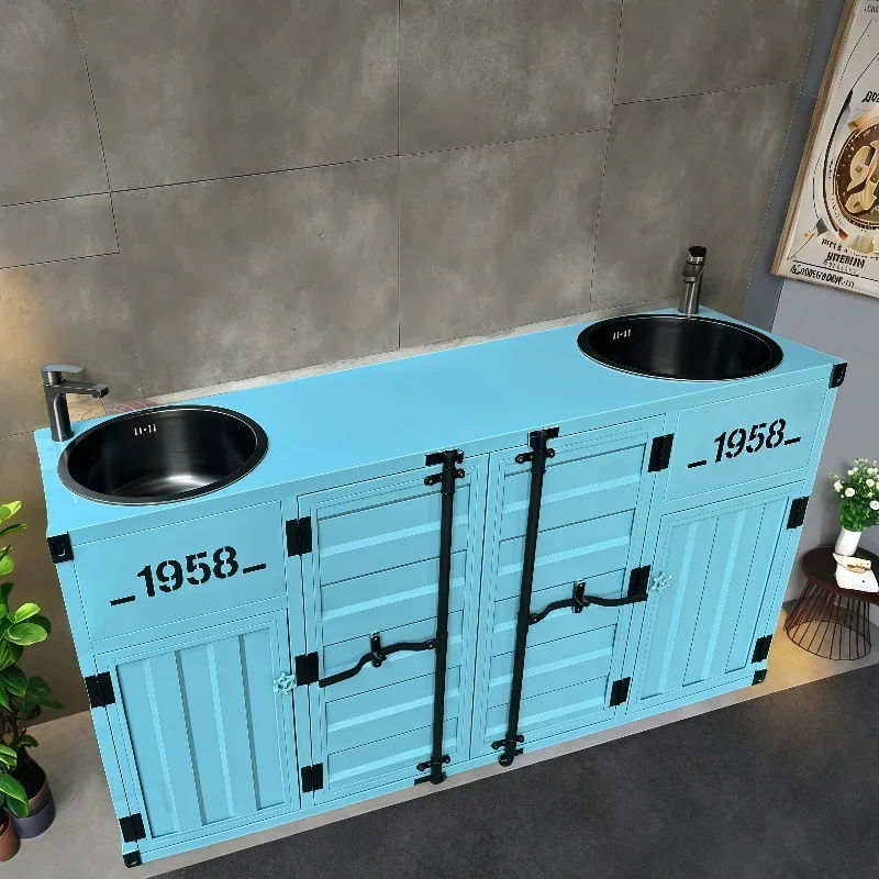 Mobile lavabo industriale a vento, lavabo retrò, bar creativo, tavolo da lavare dal pavimento al soffitto