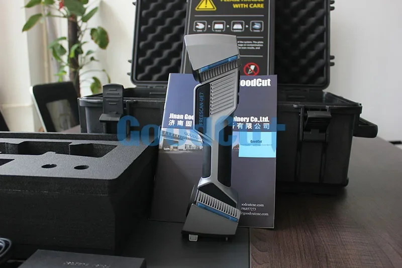 المحمولة Freescan UE Pro عالية الجودة ثلاثية الأبعاد محرك السيارة las ser الماسح الضوئي لمسح الضوء الأزرق يده las ser الماسح الضوئي من الجيد