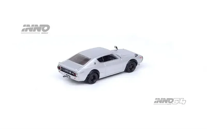 INNO 1:64 SKYLINE 2000 GT-R (KPGC110) نموذج سيارة فضي Diecast