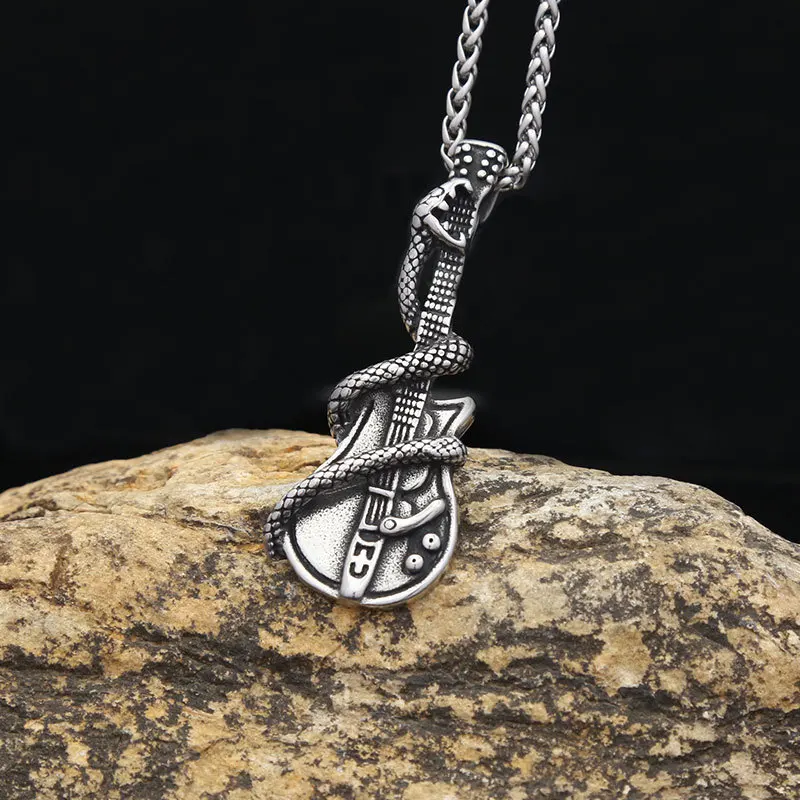 

New Fashion Stainless Steel Black Violin Pendant for Men Women Halloween Gifts Gothic Biker Musical Instrument Necklaces Jewelry