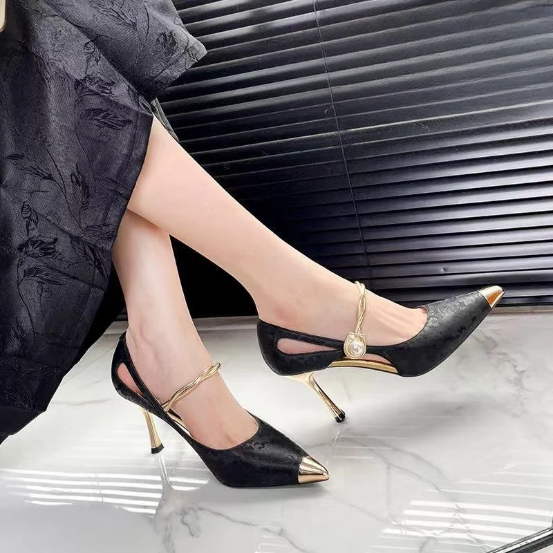 Summer new not tired feet pointy head hundred with high heels fine with single shoes hollow sandals tide type