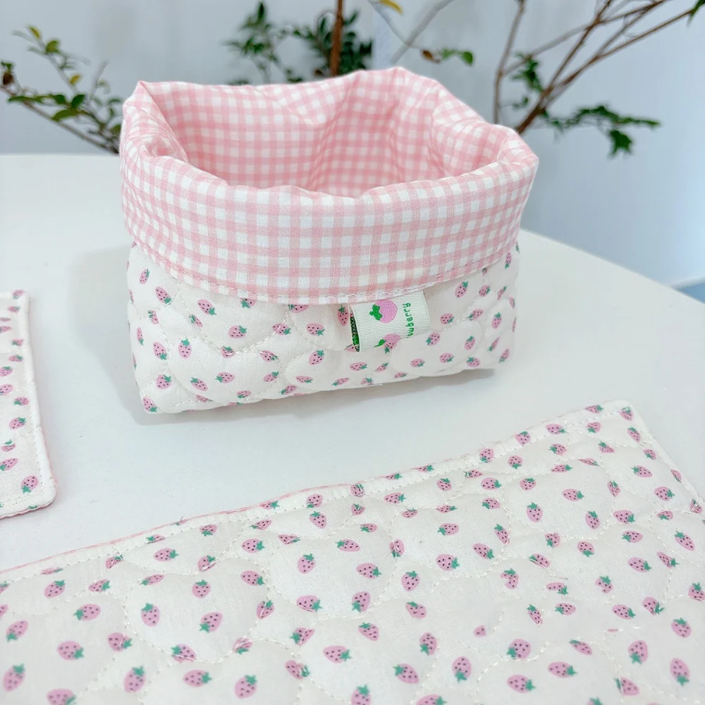 Korean-Style Strawberry-Patterned Pink Checkered Small Storage Basket for Desktop Organization and Home Decor