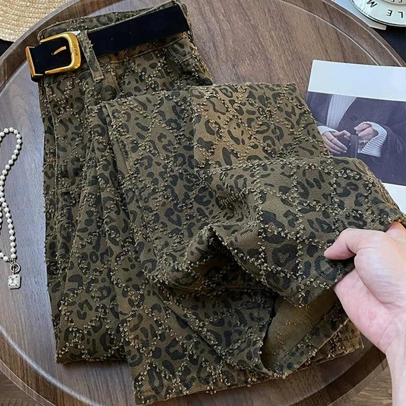 

Fashion American High Street Leopard Jeans Female 2025 New Autumn and Winter Anchorage Multi-color Straight Casual Wideleg Pants