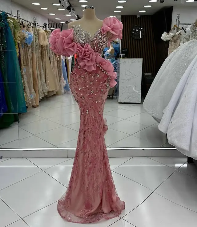 

2026 Pink Mermaid Long Evening Dresses Ruffles Off Shoulder Crystals Beaded Formal Wedding Dinner Party Gowns Customized