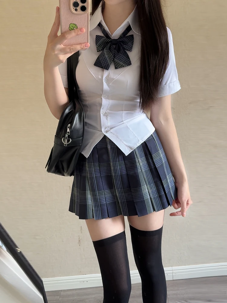 

Original Design Pure White Elastic Waist School orm Skirt Set Sexy Japanese Sle High Waist Plaid Skirt for Women